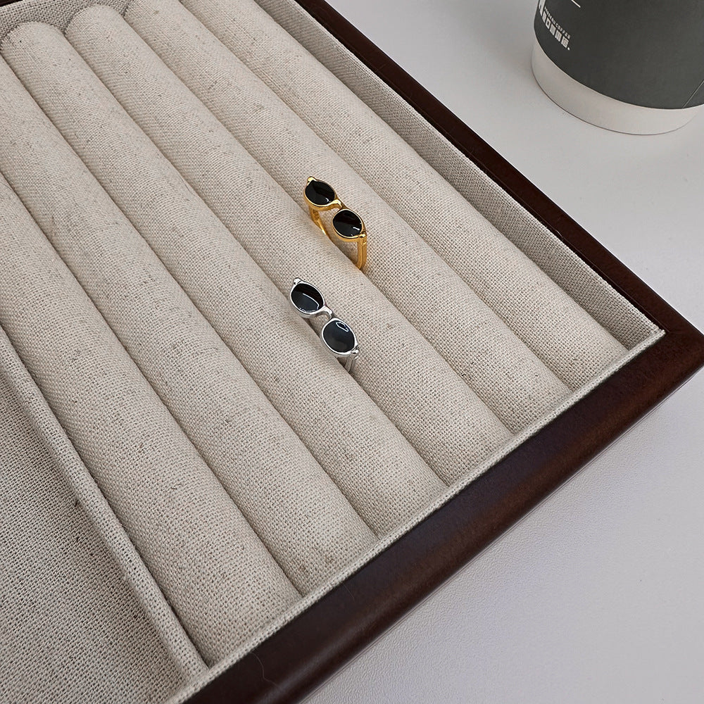 Zwart geëmailleerde glazen ring