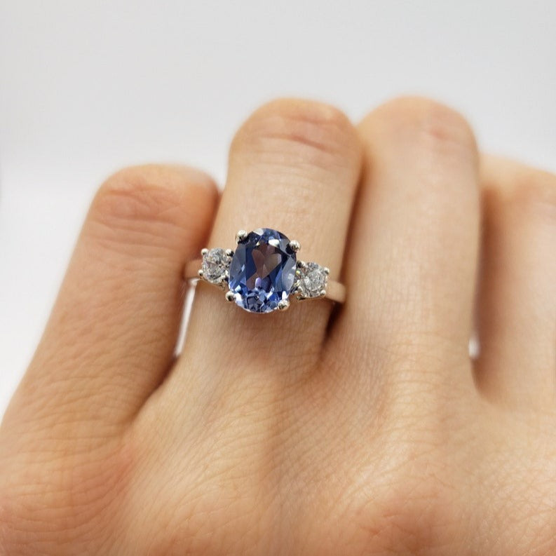 Blauwe saffier ring van sterlingzilver