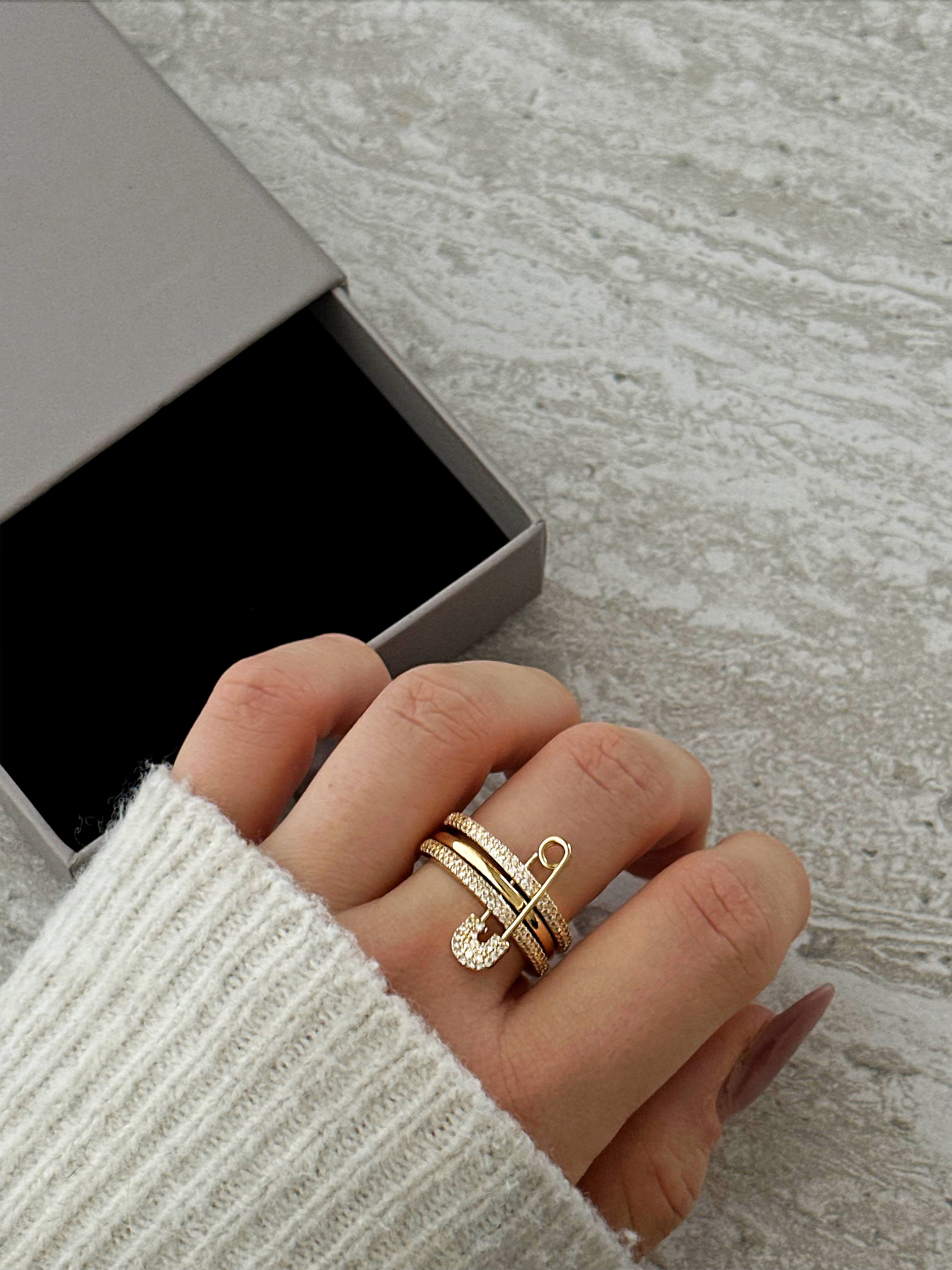 Monica Ring