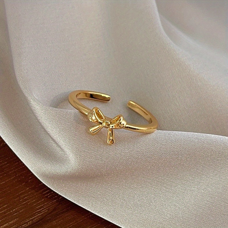 Balletcharme Gouden Strikring voor Geschenk & Glamour