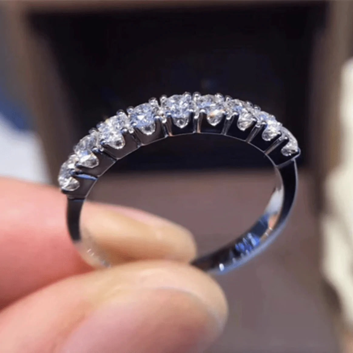 De Daybreak Daisy Bandring