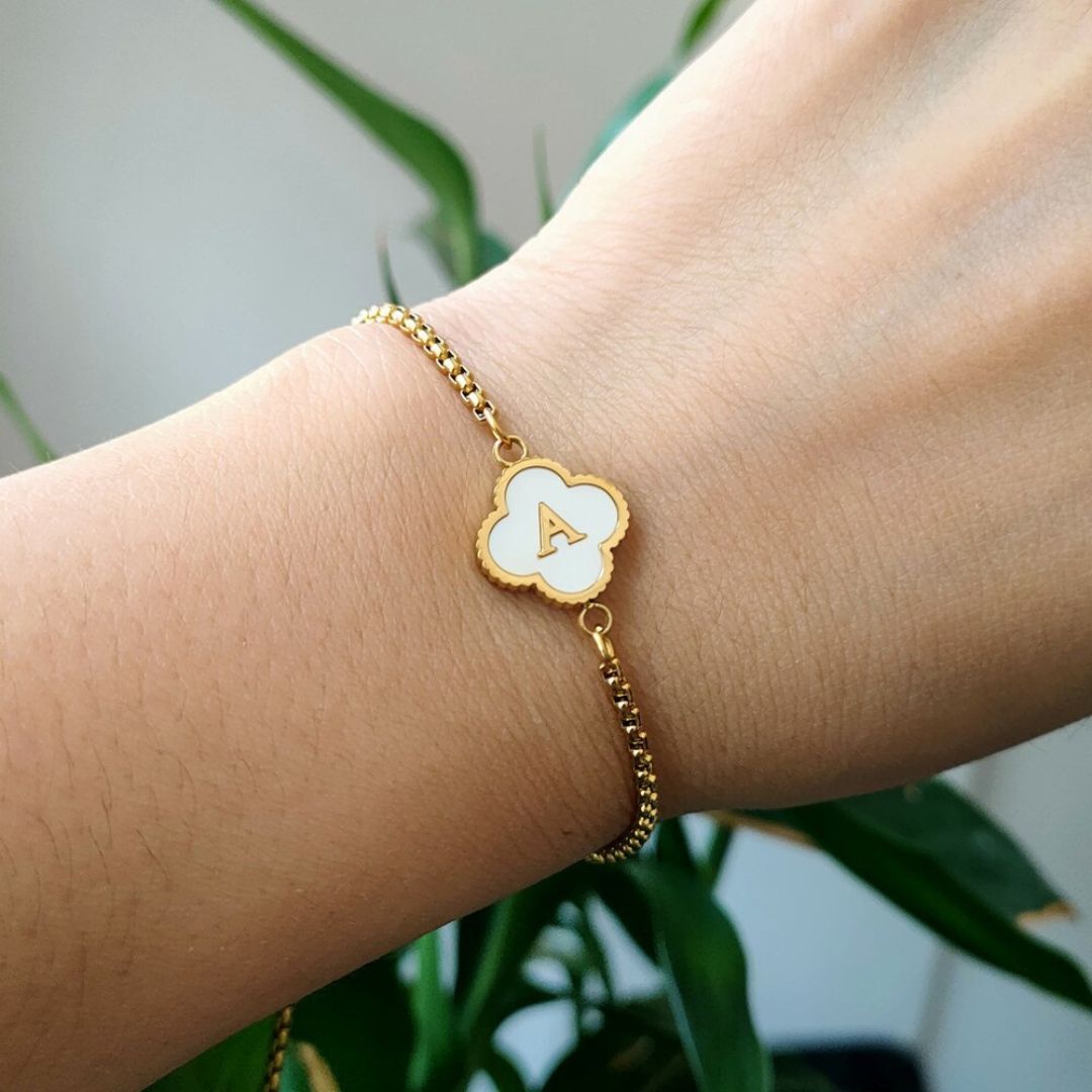 Gepersonaliseerde Klaverinitiaalarmband
