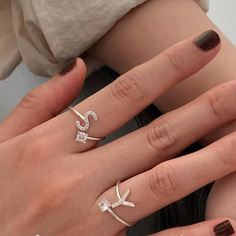 Zirkonia letter sterling zilver ring