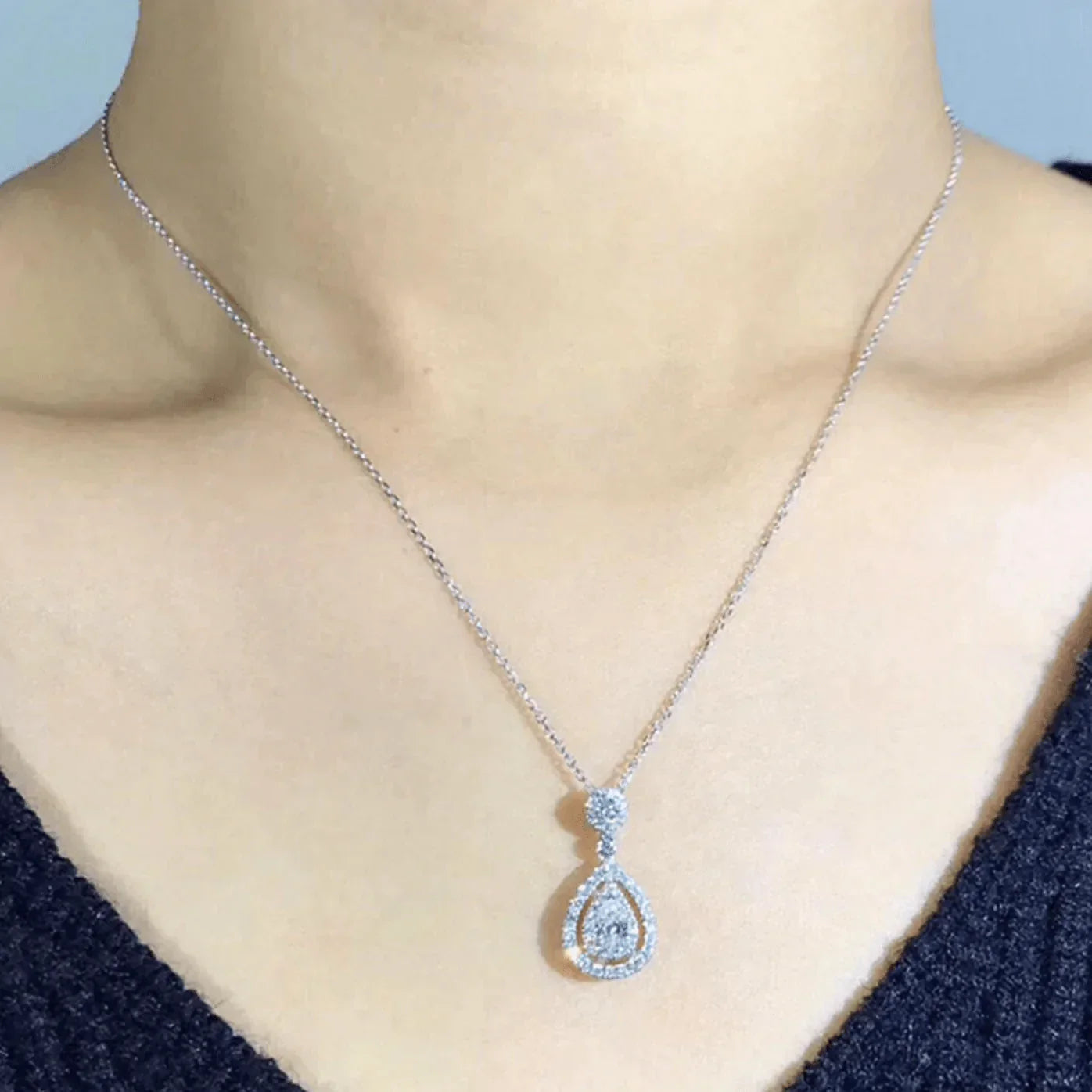 Charlotte Peervormige Druppelketting