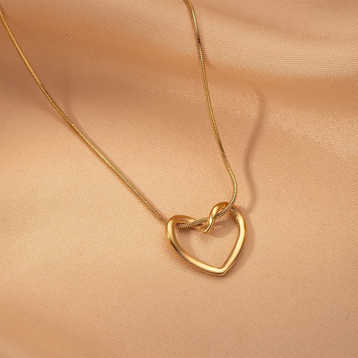 Dames Gouden Opengewerkt Hart Ketting – Minimalistische Gelaagde Ketting