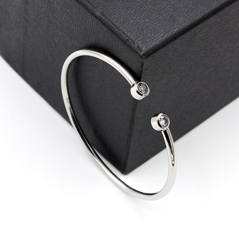Gouden Armband met Open Uiteinde en Tweelingkristallen