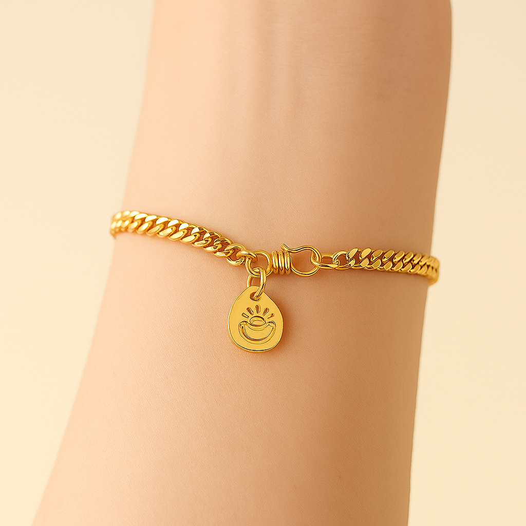 Elegante Goudkleurige Cubaanse Schakelarmband met Munt Hanger