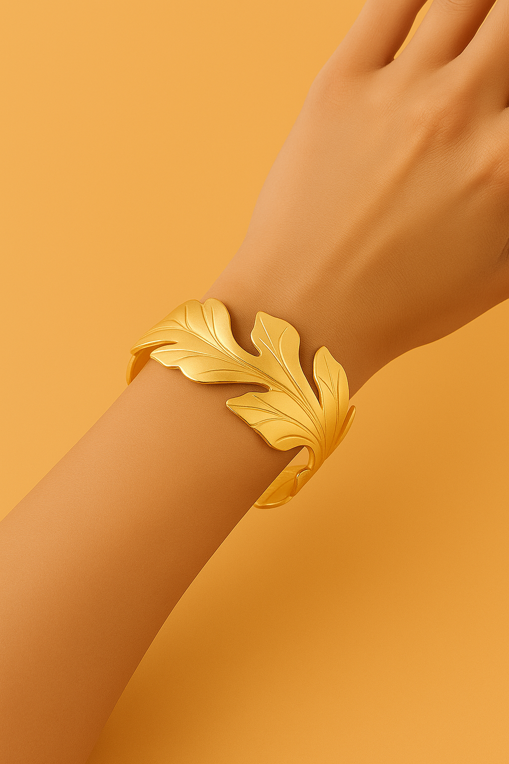 Damesarmband met gouden blad - Chic accessoire voor elke dag