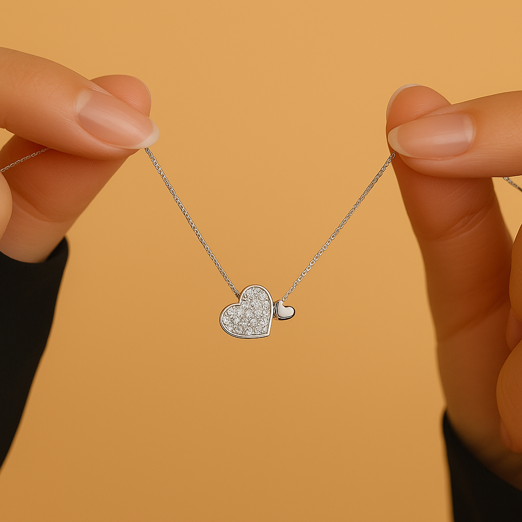 Liefdevolle Zirkonia Ketting – Hypoallergene Luxe Sleutelbeenketting