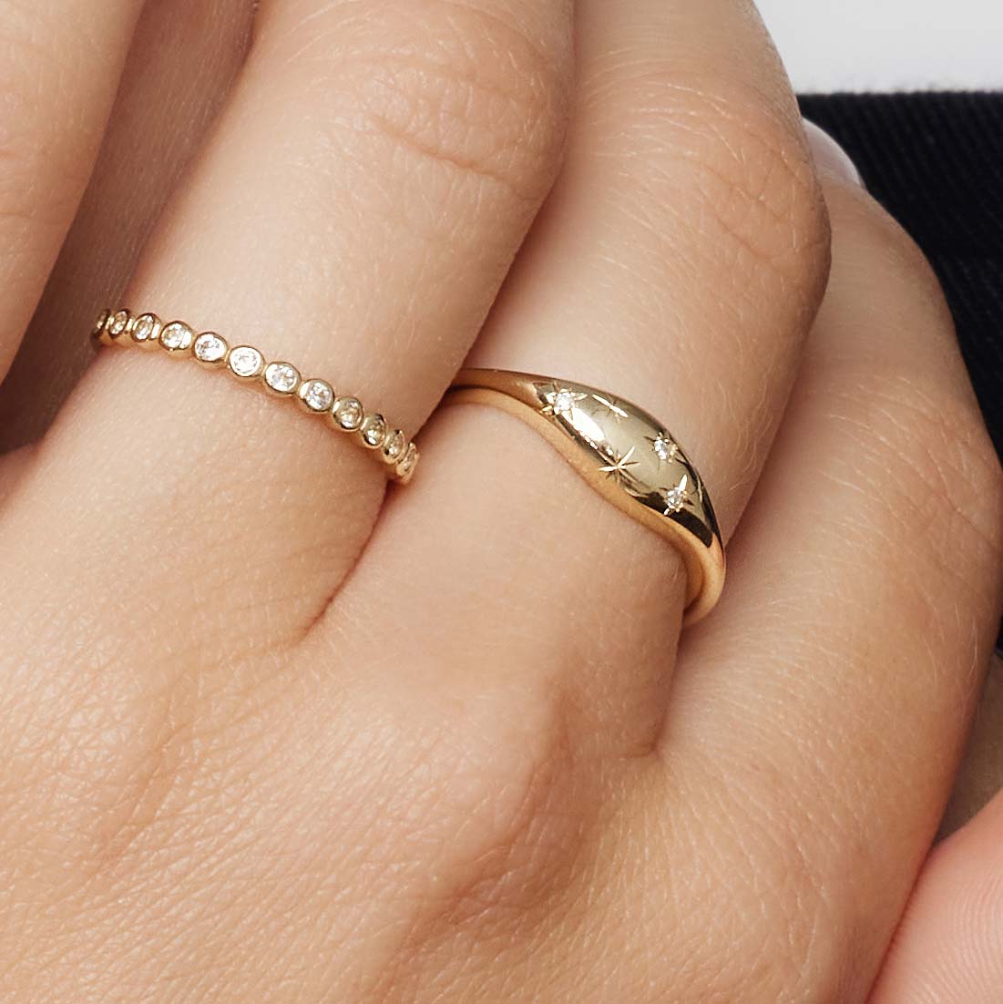 Elegante 14k Gouden Koepelring met Diamanten