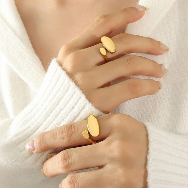 Odyssey Minimalistische Gouden Ring