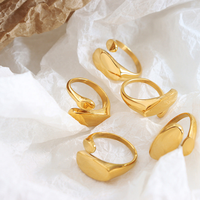 Odyssey Minimalistische Gouden Ring