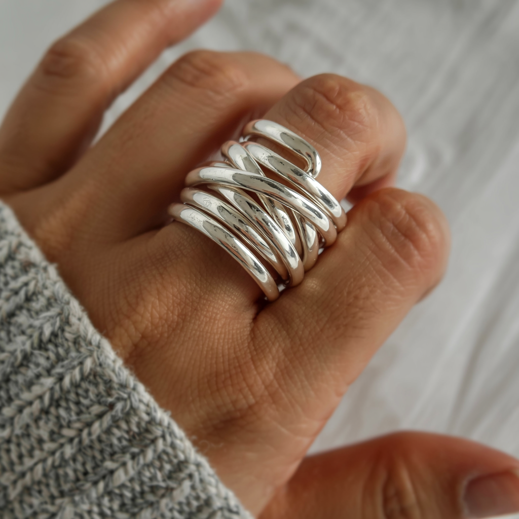 Bliss – Vintage zilveren ring met brede gelaagde look
