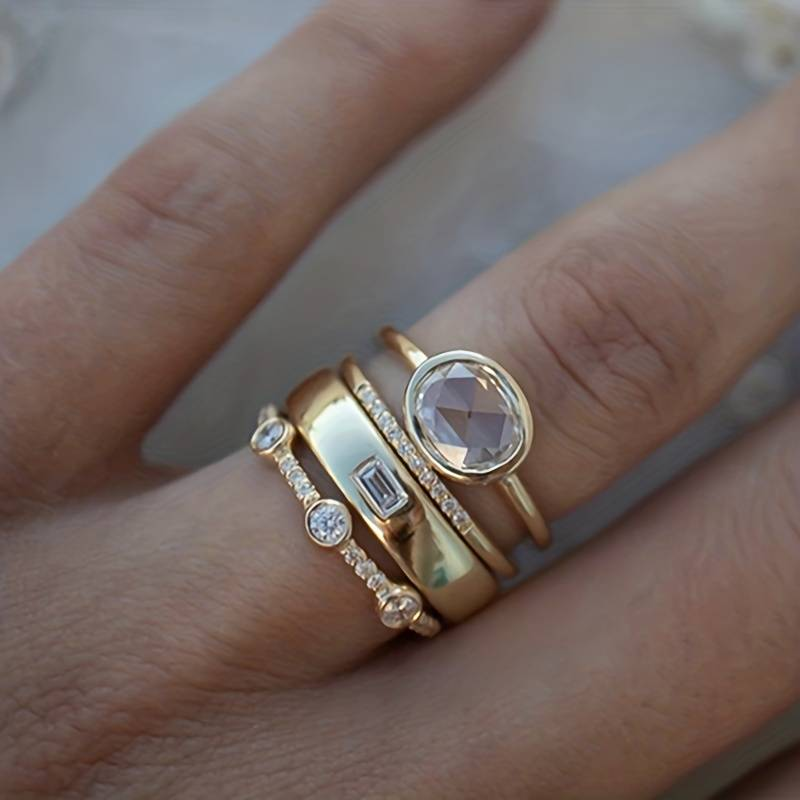 Lily – Vintage Gouden Ringen Set met Sprankelende Zirkonia