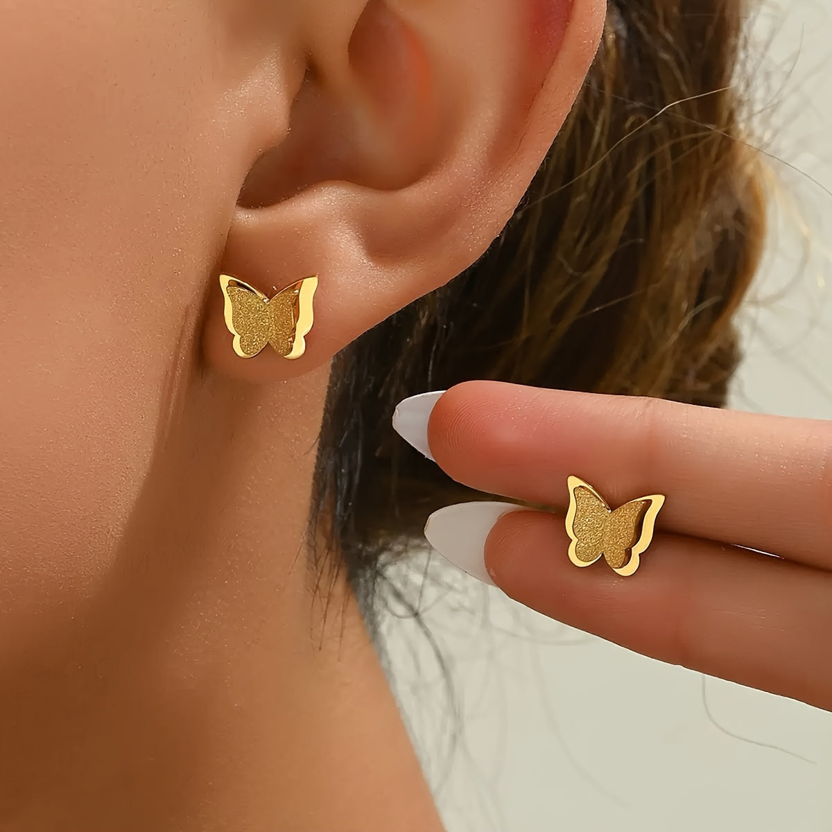 Gouden Gefladder Hypoallergene RVS Vlinderstekers voor Tijdloze Elegantie