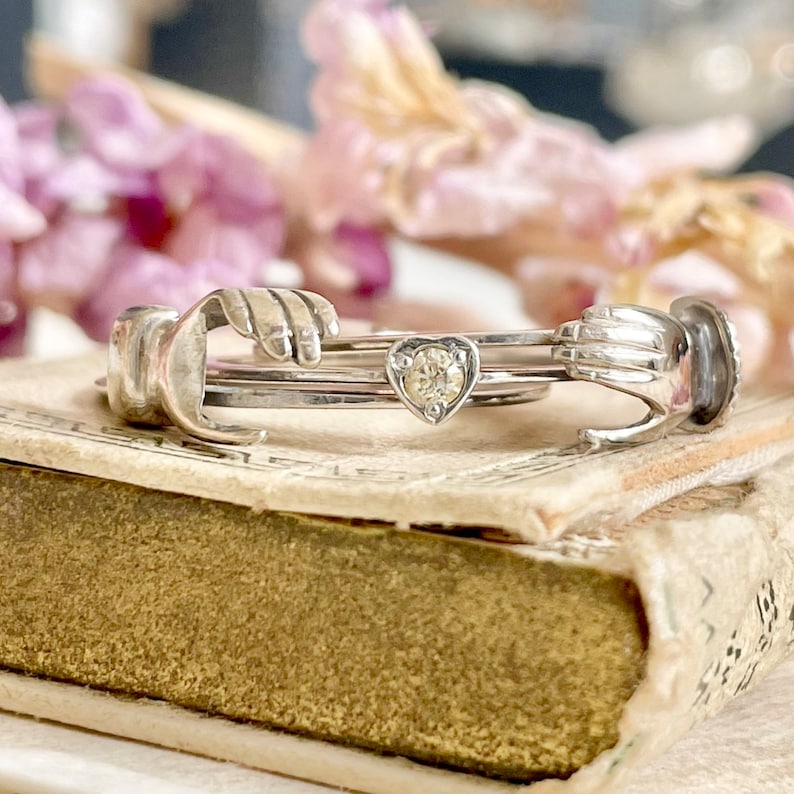 Vintage Gimmel-Fede-ring met verborgen hartontwerp