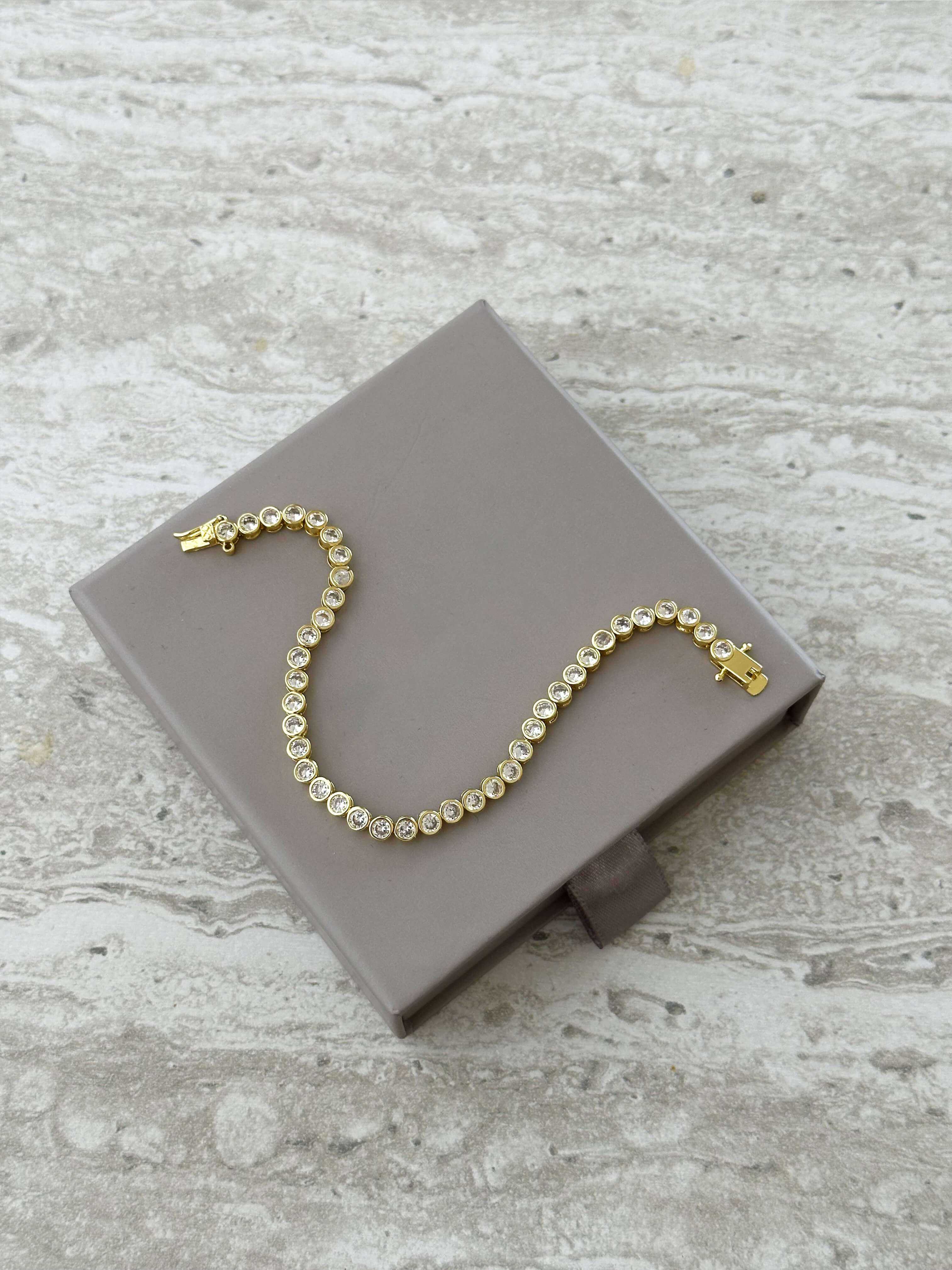 Alba Bezel tennisarmband