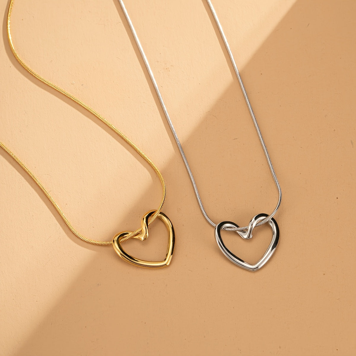 Dames Gouden Opengewerkt Hart Ketting – Minimalistische Gelaagde Ketting