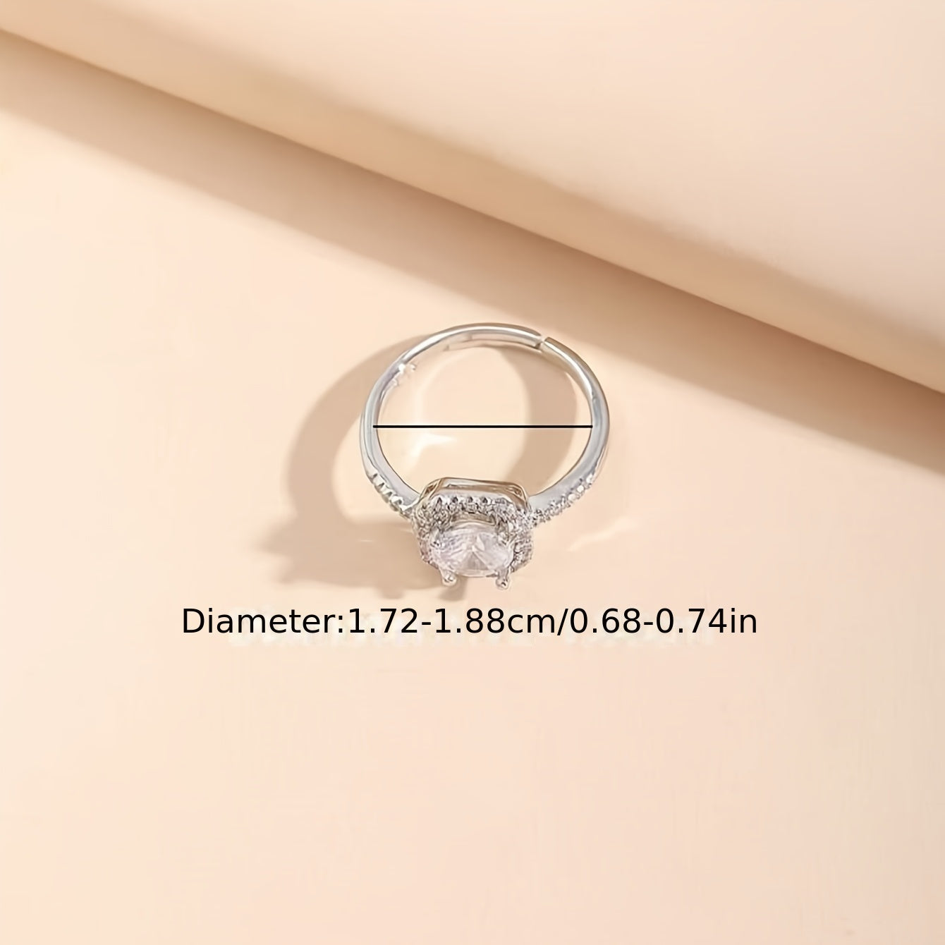 Elegante Verstelbare Vierkante Witgoudgeplateerde Ring met Synthetische Zirkonia
