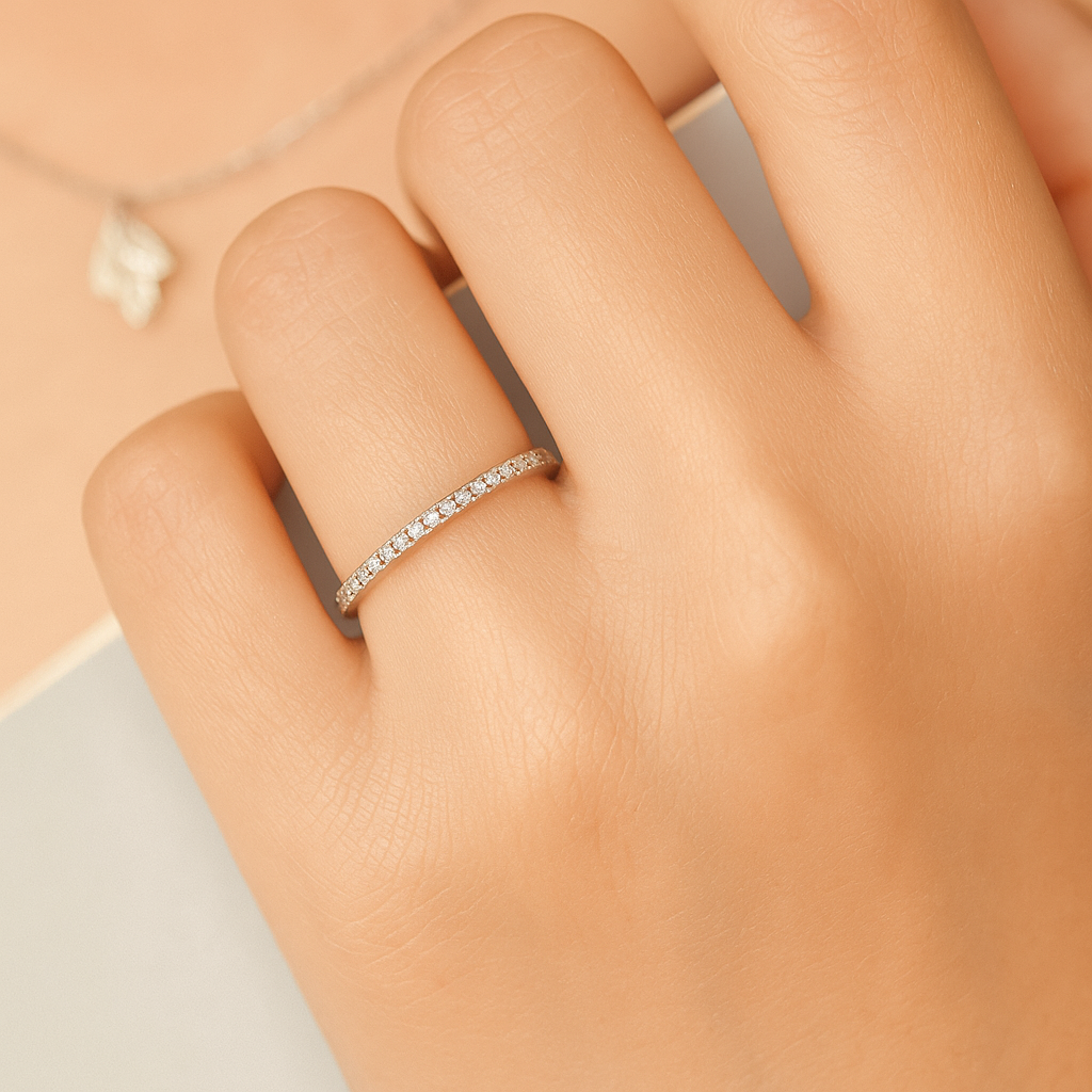 Damesring van 925 Zilver met Synthetische Zirkonia – Elegant Design