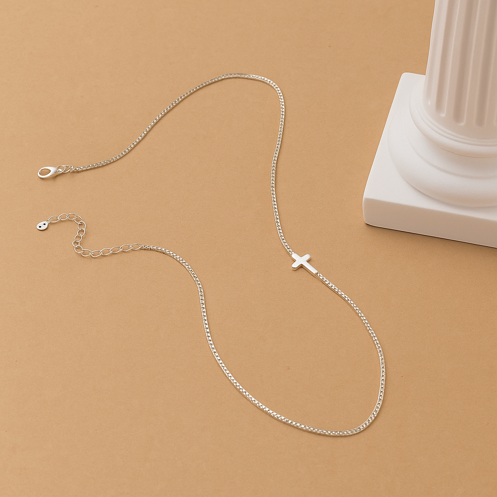 Lai Fijne Kruis Choker Ketting – Minimalistisch Goudkleurig