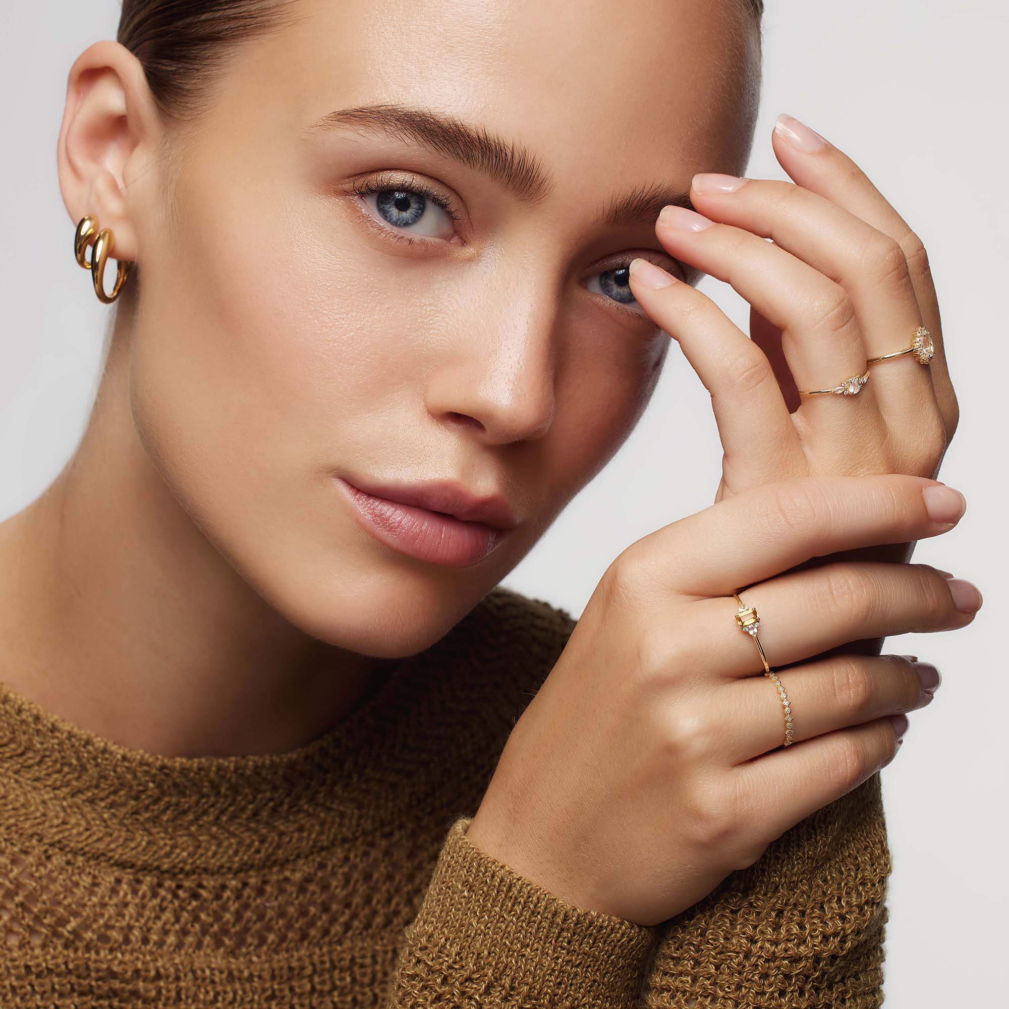 Moonstone Muse Ring | Gold 14k