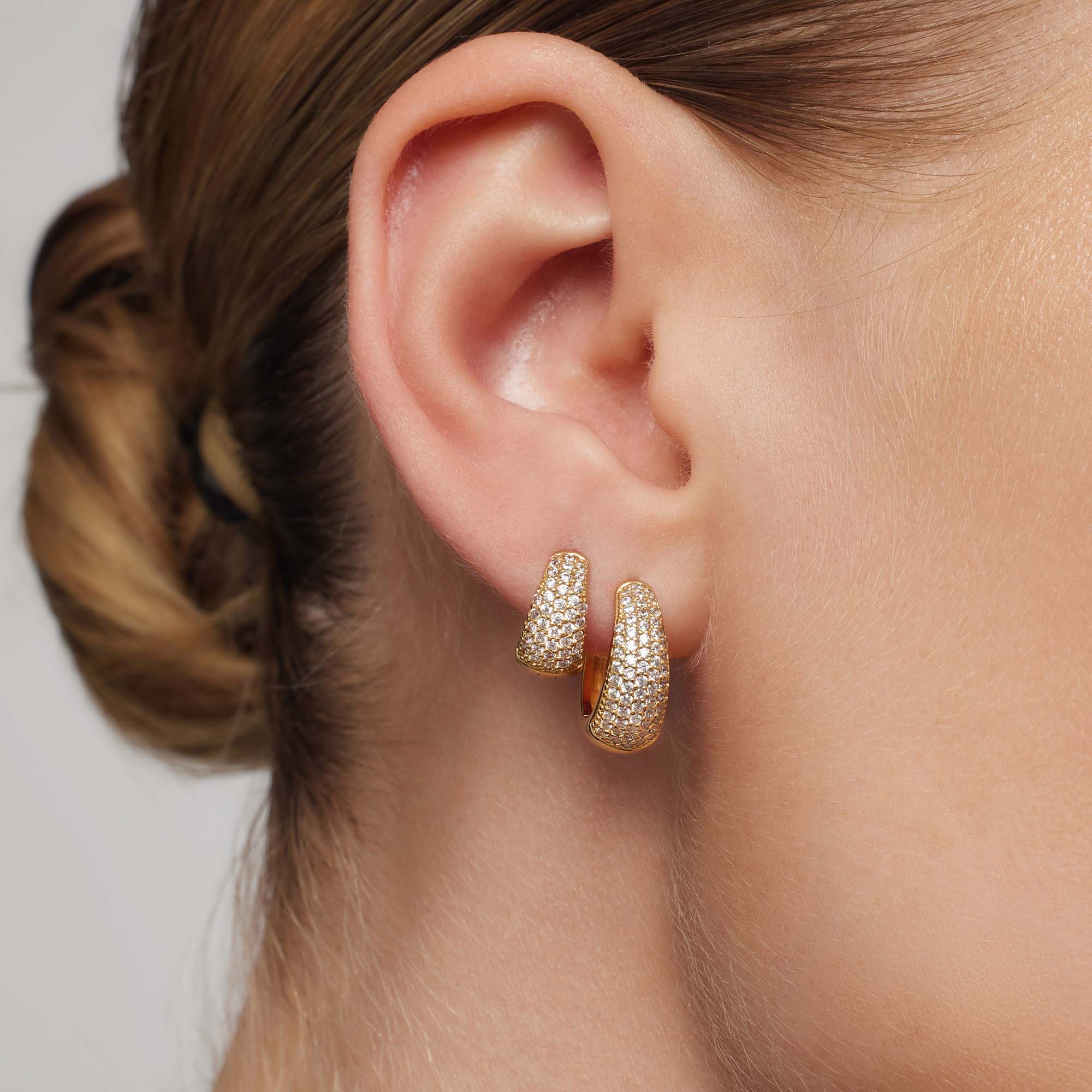 Jules Mini Hoops | Gepolijste 16k Gouden Afwerking