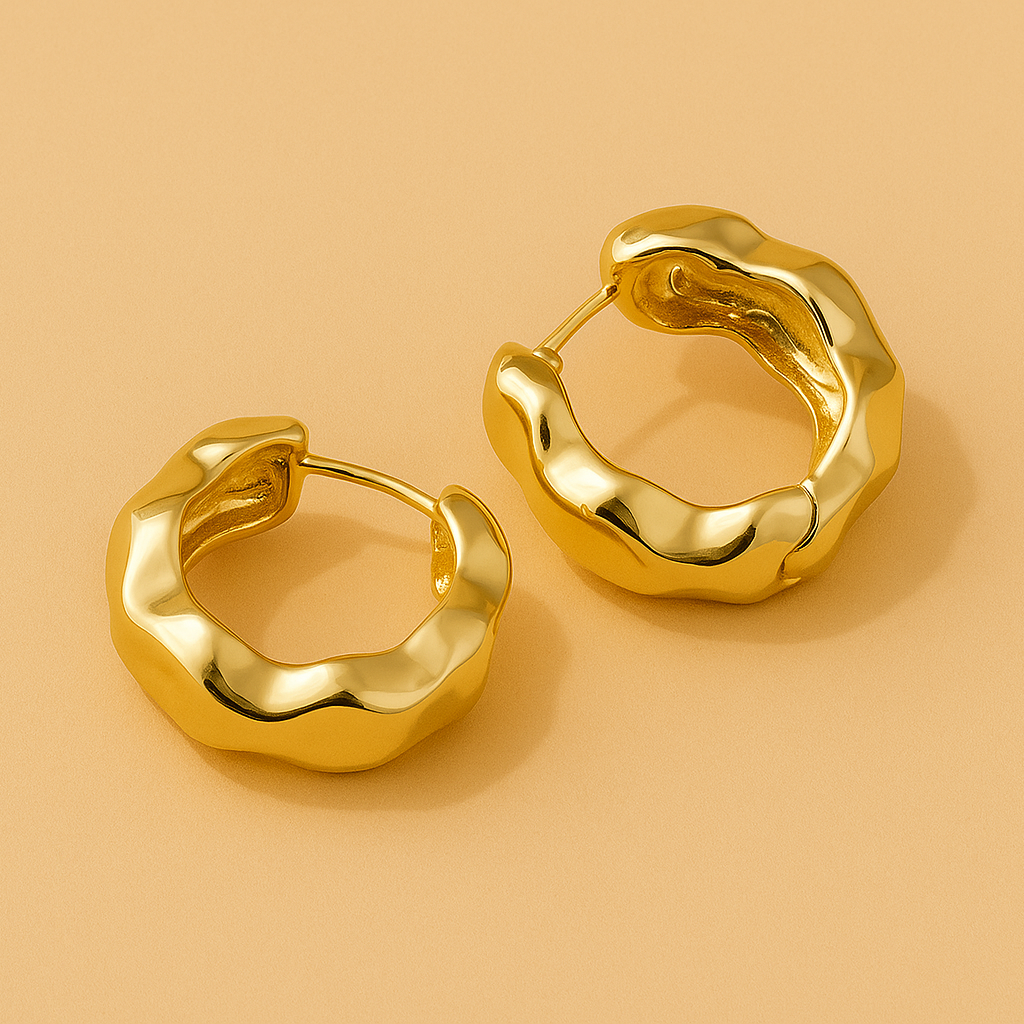 Elegante Geplooide Mini Hoepeloorbellen in Warm Koper