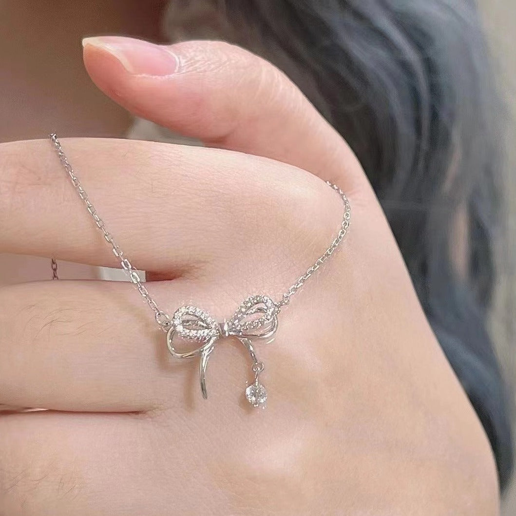 Angelique Delicate Zirkonia Strik Ketting