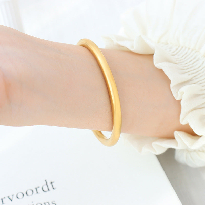 Vivace Minimalistische Gouden Bangle