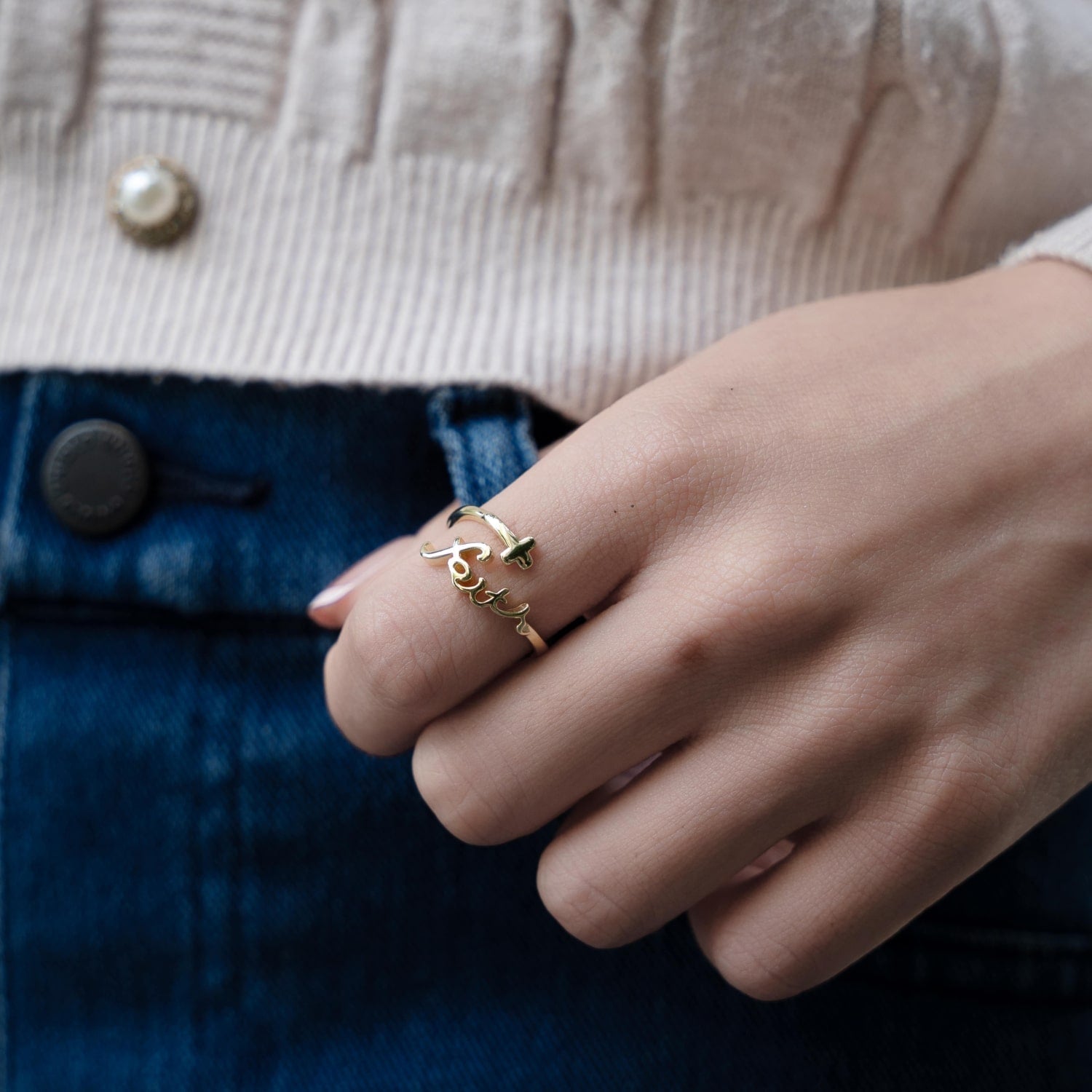 Pure Faith Ring – Tijdloos Symbool van Geloof