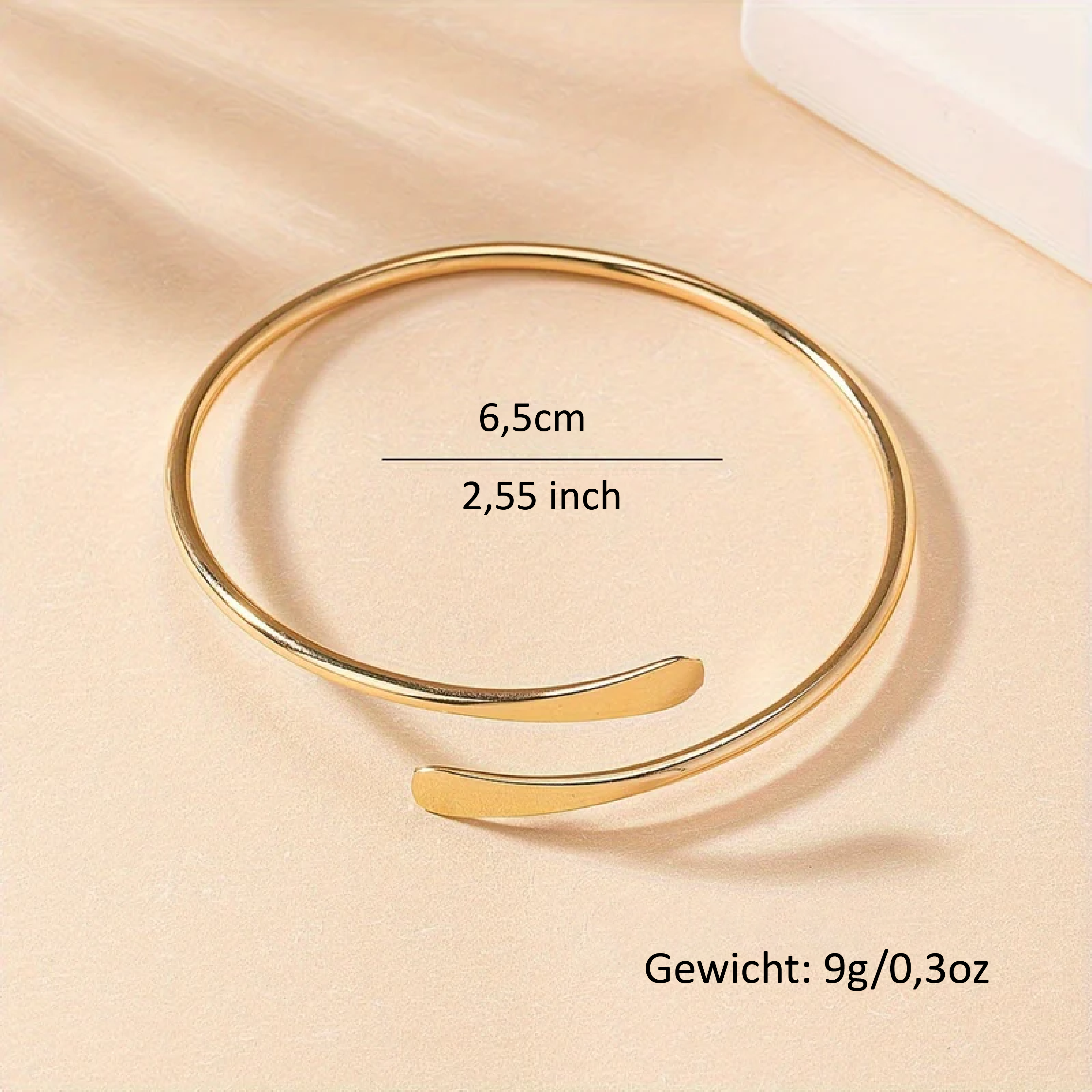 Vina Elegante Open Manchetarmband – Slank Ontwerp met Platte Uiteinden